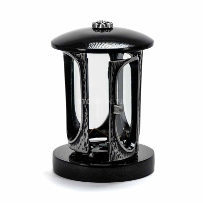 Zestaw lampion LALUMROSETTESILVER + kwadratowa podstawka PSQUARE z granitu na cmentarz – StoneOnline