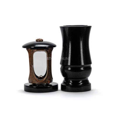 Nowoczesny zestaw granitowy na cmentarz LALUMROSETTECOPPER + WMODERN15 – lampion z miedzianą rozetą i stylowy wazon StoneOnline.