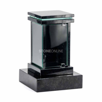 Lampion LLED na kwadratowej podstawie PSQUARE – geometryczny zestaw granitowy StoneOnline na cmentarz.