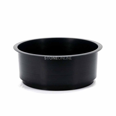 Okazałe ozdoby nagrobne z naturalnego kamienia produkcji StoneOnline. Wkład plastikowy do misy.