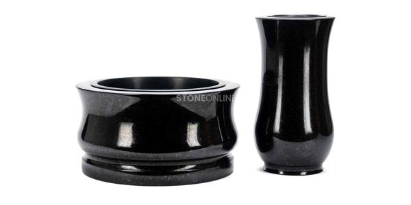 Zestawy wazonów i mis granitowych na cmentarz